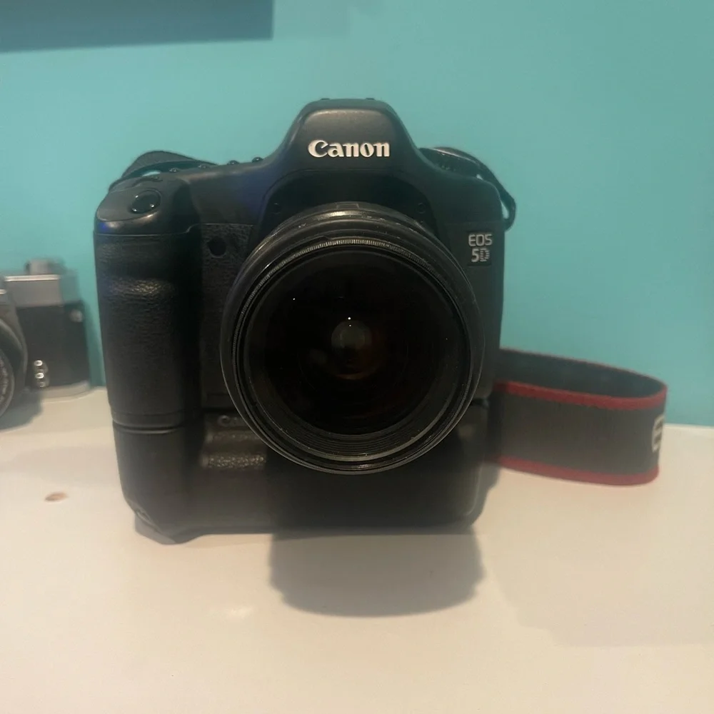 CANON EOS 5D